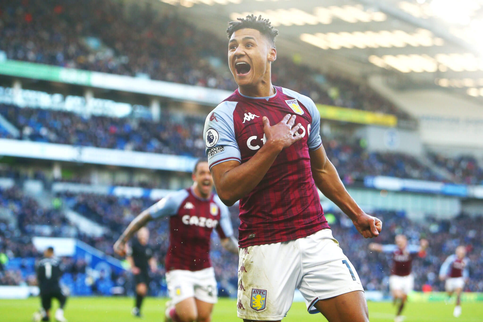 阿斯顿维拉足球风格吸引球迷目光(阿斯顿维拉足球俱乐部维基百科万维中文) 阿斯顿维拉足球风格吸引球迷目光(阿斯顿维拉足球俱乐部维基百科万维中文)