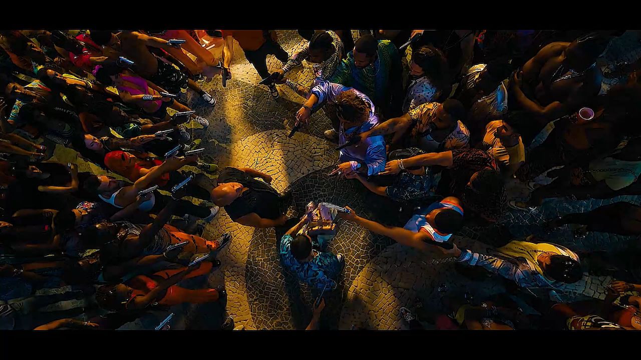 aoa体育活动-赛场上风景迷人，对决激情四射的简单介绍