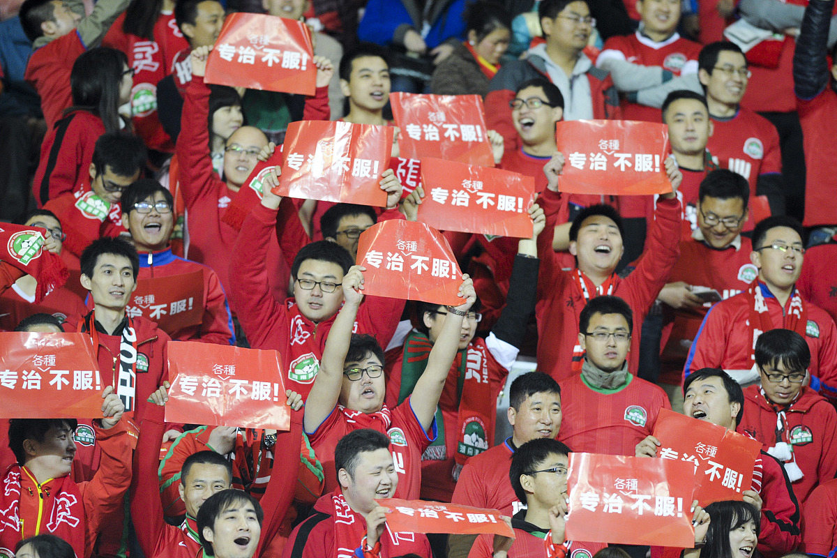 战绩不佳球员全力以赴,为球队争取胜利!的简单介绍 战绩不佳球员全力以赴,为球队争取胜利!的简单介绍