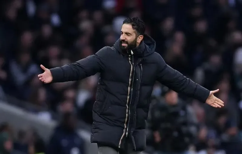 aoa体育官网-欧洲豪门战绩彪悍，备受球迷瞩目