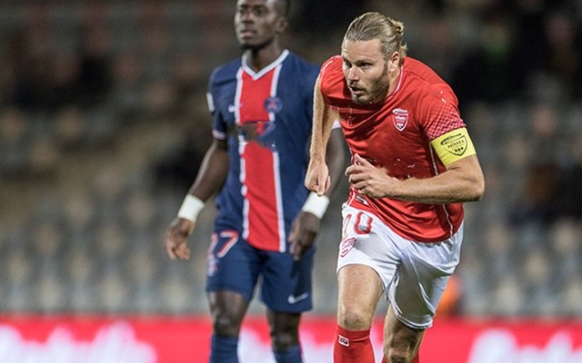 aoa体育新闻-尼姆主场大胜，逆境中展现实力的简单介绍