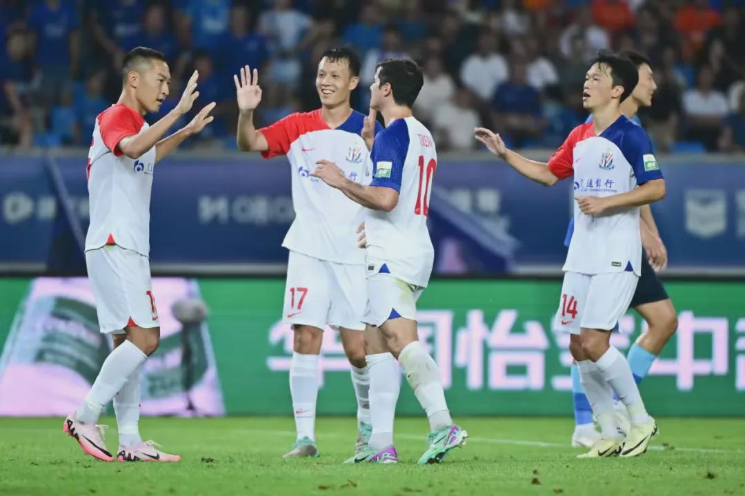 aoa体育官网-山东鲁能主场战平上海申花，保持不败的简单介绍