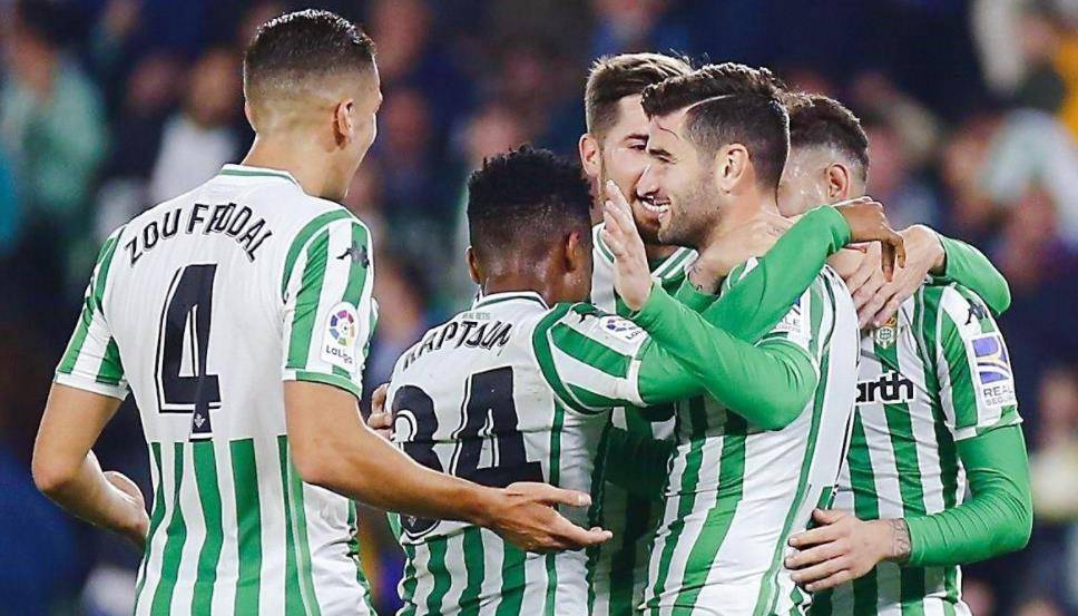 包含皇家贝蒂斯球队士气不减，备战强大对手的词条