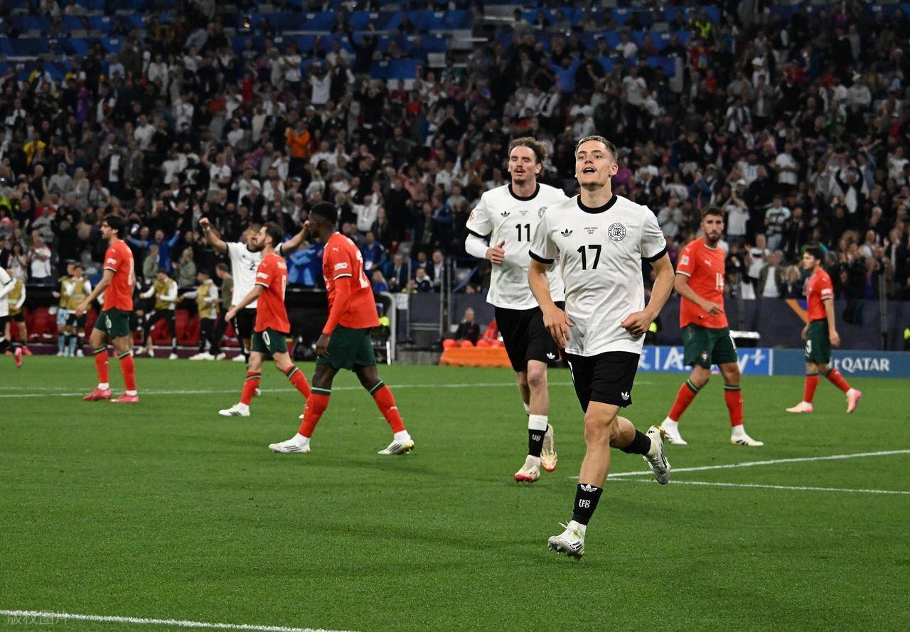 塞尔维亚队大胜卢森堡，晋级世界杯预选赛