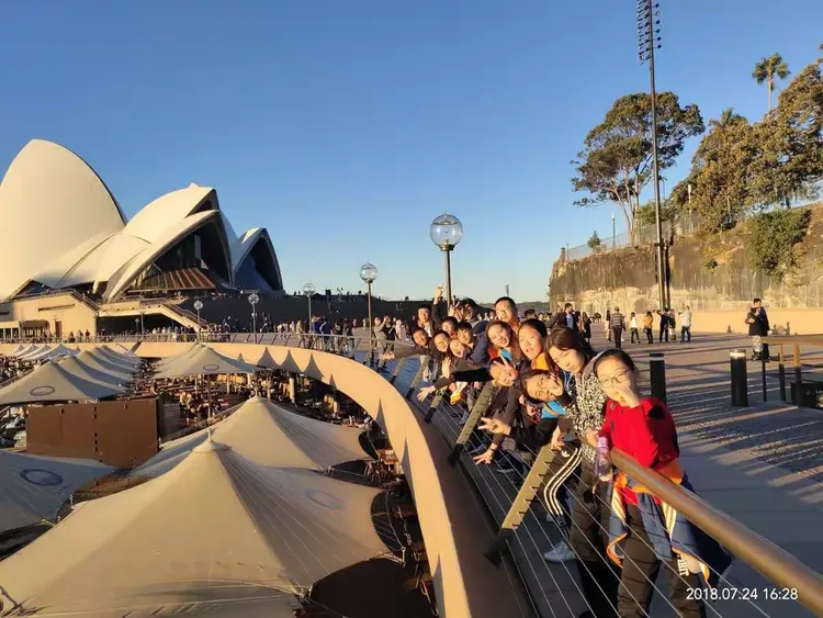 澳大利亚选手一路高歌 澳大利亚选手一路高歌