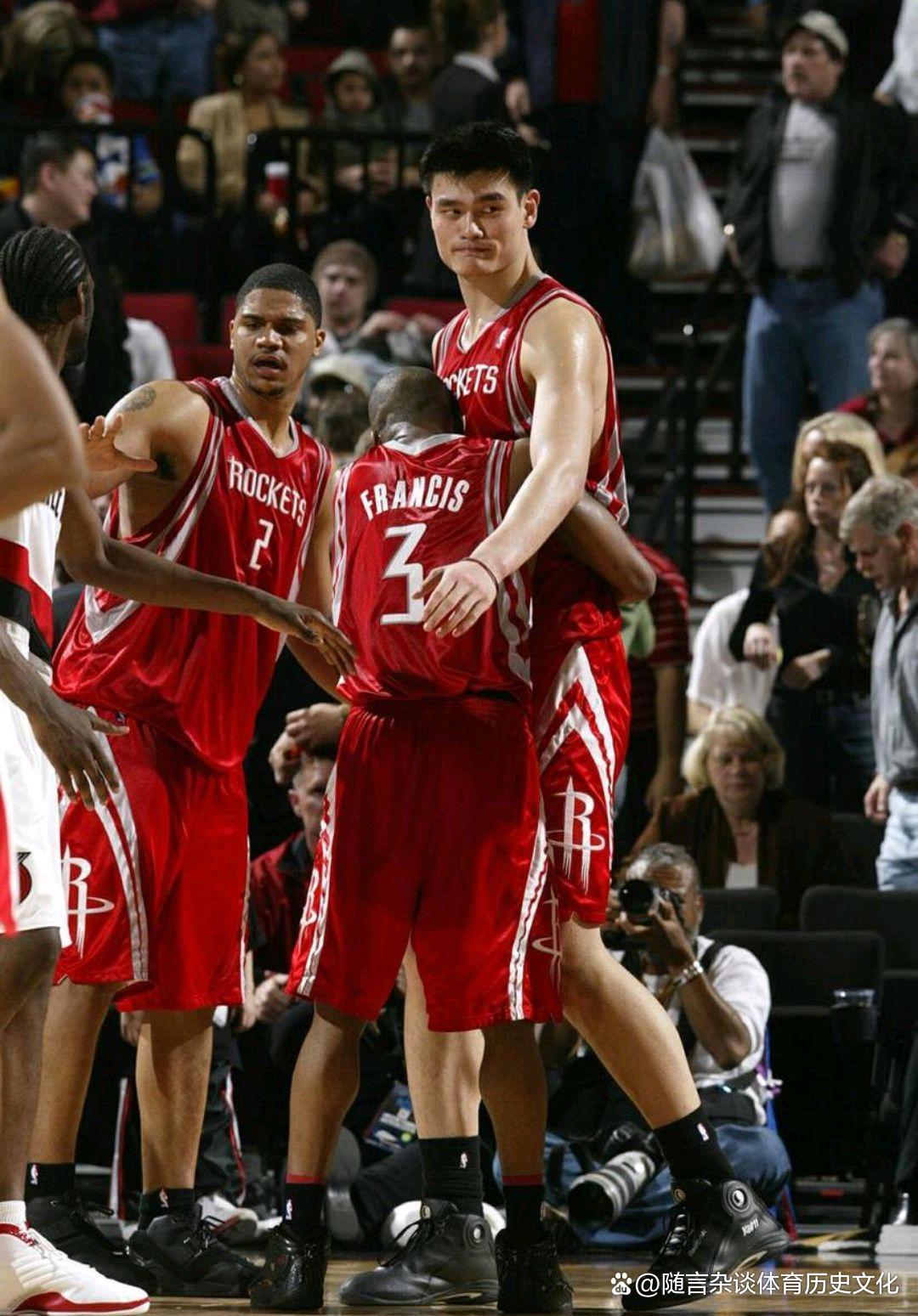 开拓者大胜引爆舆论,球队士气大振的简单介绍 开拓者大胜引爆舆论,球队士气大振的简单介绍