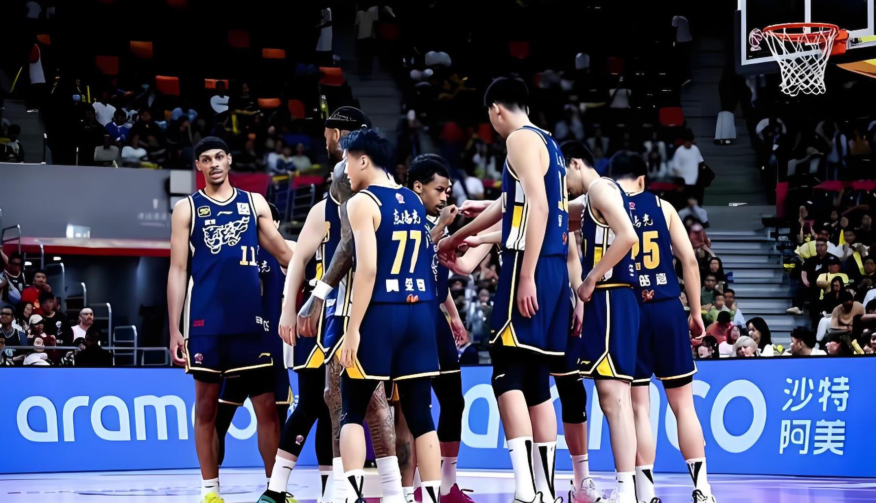 aoa体育-季后赛形势明朗，球队备战紧张