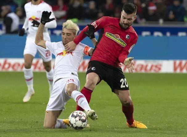 aoa体育直播-弗赖堡客场不敌莱比锡，遭遇失利的简单介绍