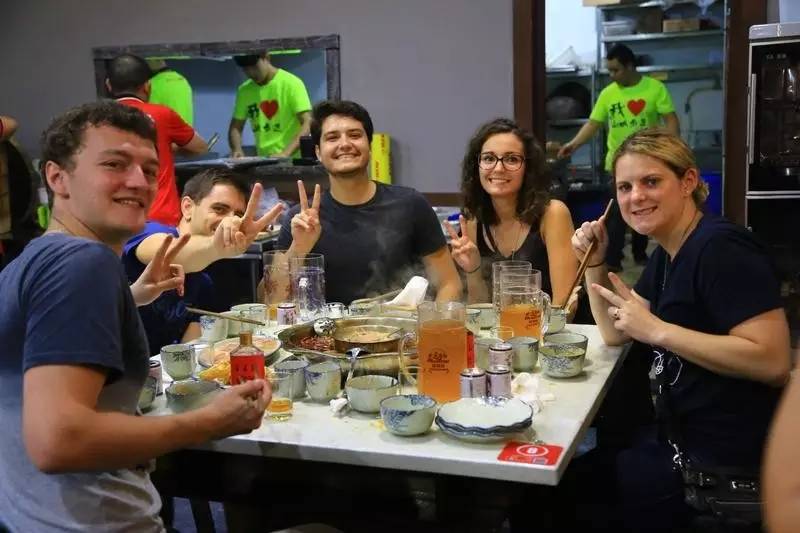 重庆力克富力,客场喜获一场胜利的简单介绍 重庆力克富力,客场喜获一场胜利的简单介绍