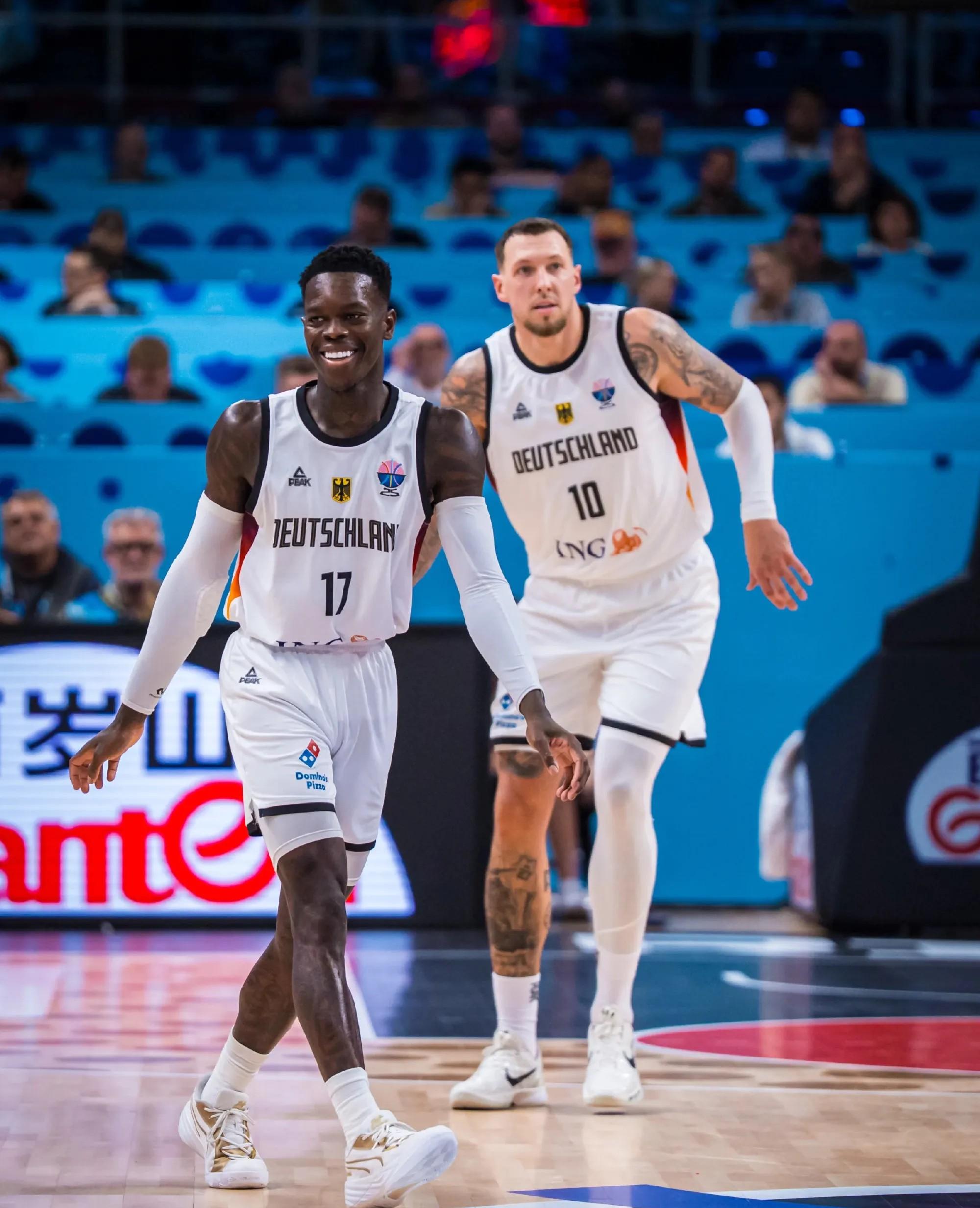 甘肃男篮在比赛中打出了出色的团队配合 甘肃男篮在比赛中打出了出色的团队配合